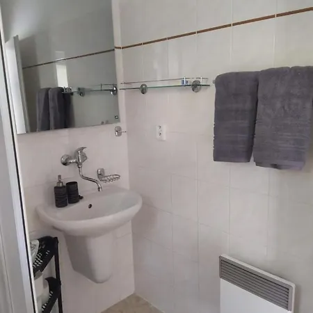 10 * Zupanovice